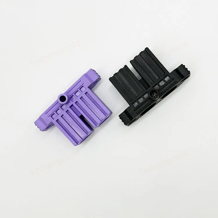 特诚科技PA66精密注塑件实拍 2